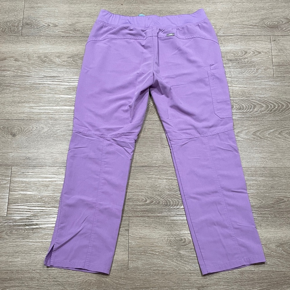 Figs Lilac Cargo Scrub Pants - Medium - Picture 2 of 2